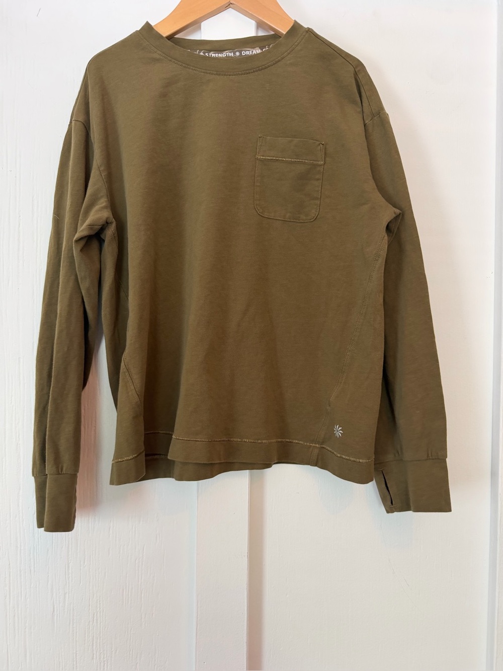 Athleta Girl Supima Oversized Long Sleeve Top with Pocket, Size: S/7.